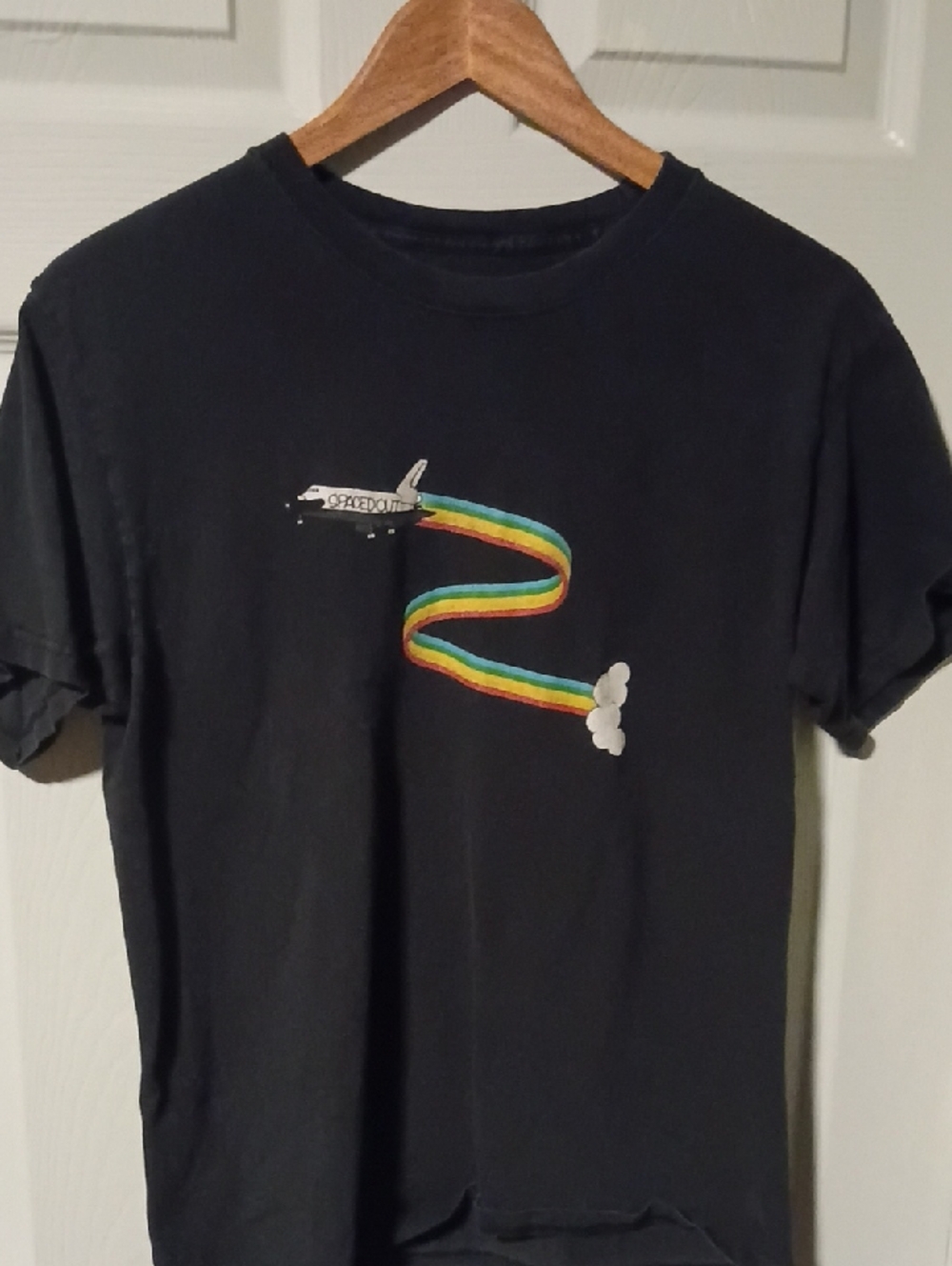 Black Graphic Rainbow Trail Tee - Women's Top